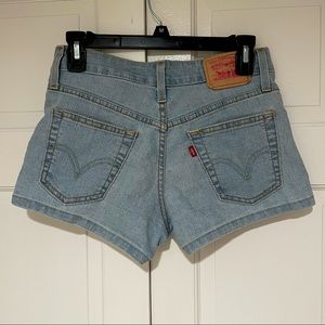 LEVIS jeans denim shorts size 1